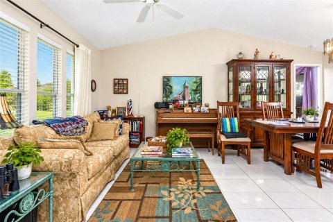 Villa ou maison à vendre à Punta Gorda, Floride: 3 chambres, 163.6 m2 № 2410646 - photo 6