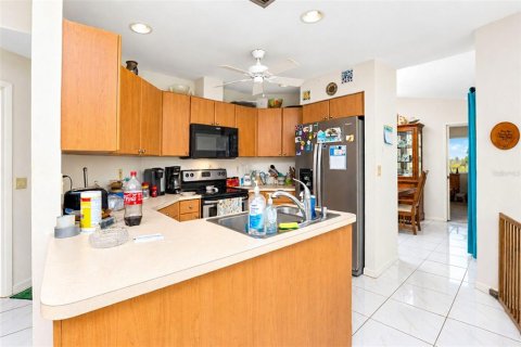 Villa ou maison à vendre à Punta Gorda, Floride: 3 chambres, 163.6 m2 № 2410646 - photo 21