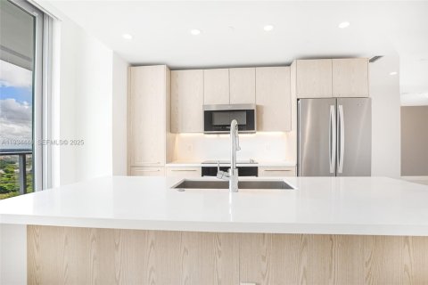 Condo in Sunrise, Florida, 3 bedrooms  № 2035589 - photo 12