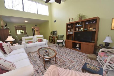 Condo in Sarasota, Florida, 1 bedroom  № 1424825 - photo 13