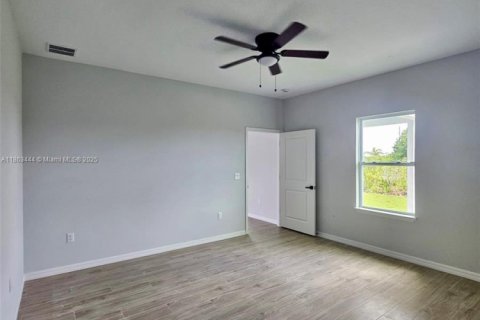 Casa en alquiler en Port Charlotte, Florida, 4 dormitorios № 1894234 - foto 7