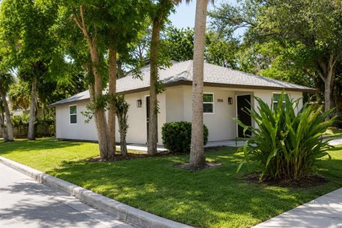 Villa ou maison à vendre à Sarasota, Floride: 3 chambres, 109.16 m2 № 2134386 - photo 3