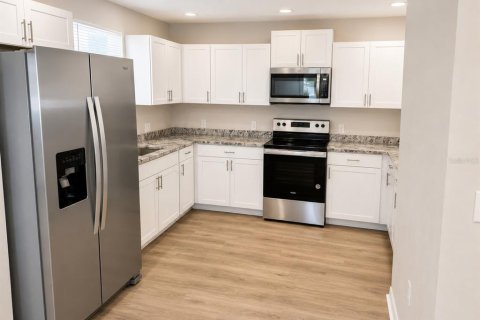 Villa ou maison à vendre à Sarasota, Floride: 3 chambres, 109.16 m2 № 2134386 - photo 6