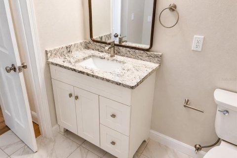 Villa ou maison à vendre à Sarasota, Floride: 3 chambres, 109.16 m2 № 2134386 - photo 13