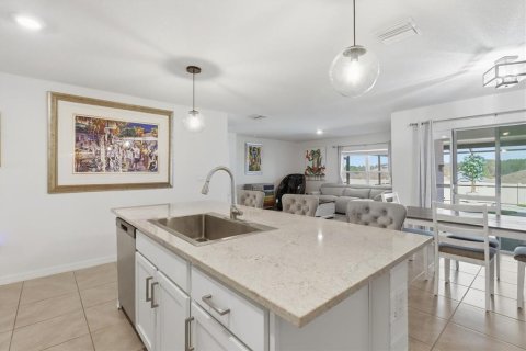 Villa ou maison à vendre à Beverly Hills, Floride: 4 chambres, 169.83 m2 № 2430519 - photo 6