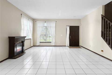 House in Orlando, Florida 4 bedrooms, 277.59 sq.m. № 2196120 - photo 6