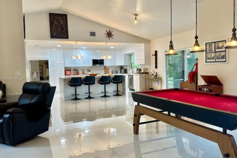 Снять в аренду виллу или дом в Хомстед, Флорида 4 спальни, 189.52м2, № 1931689 - фото 24