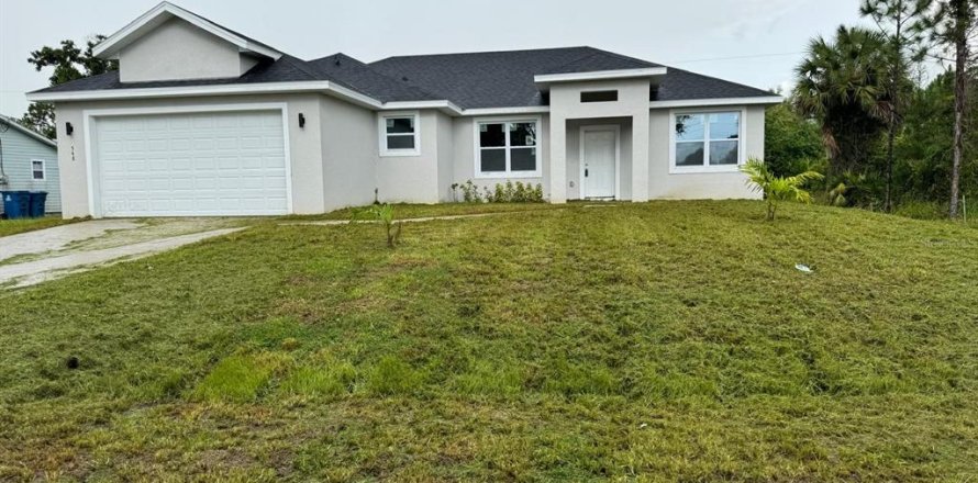 Casa en North Port, Florida 4 dormitorios, 185.8 m2 № 2093039