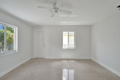 Villa ou maison à vendre à Fort Lauderdale, Floride: 3 chambres, 143.35 m2 № 2087470 - photo 21