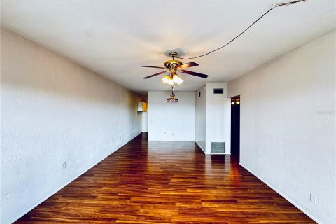 Copropriété à vendre à Kenneth City, Floride: 2 chambres, 77.57 m2 № 1527370 - photo 2