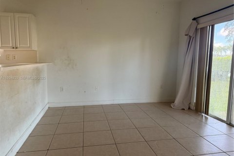 House in Homestead, Florida 4 bedrooms, 163.69 sq.m. № 2052979 - photo 11