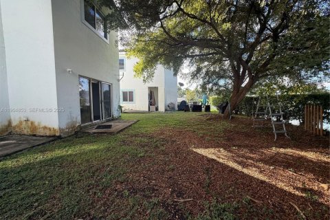 House in Homestead, Florida 4 bedrooms, 163.69 sq.m. № 2052979 - photo 5