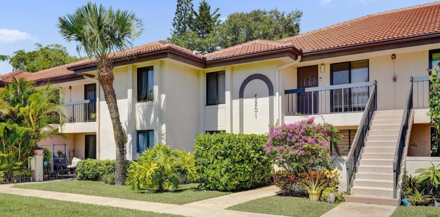 Condominio en Boca Raton, Florida, 2 dormitorios № 2191609