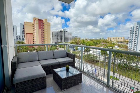 Condominio en venta en Miami, Florida, 2 dormitorios, 85.93 m2 № 2043784 - foto 9