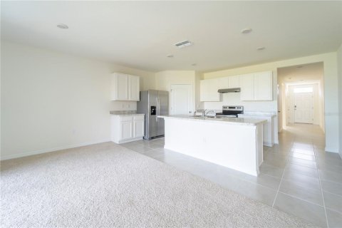 House in Haines City, Florida 4 bedrooms, 173.45 sq.m. № 1515992 - photo 12