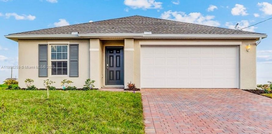 House in LaBelle, Florida 4 bedrooms № 1960080