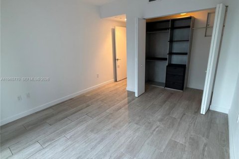 Copropriété à louer à Miami, Floride: 1 chambre, 68.93 m2 № 2027388 - photo 7