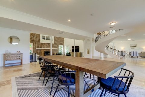 House in Dunedin, Florida 5 bedrooms, 587.98 sq.m. № 1750659 - photo 16