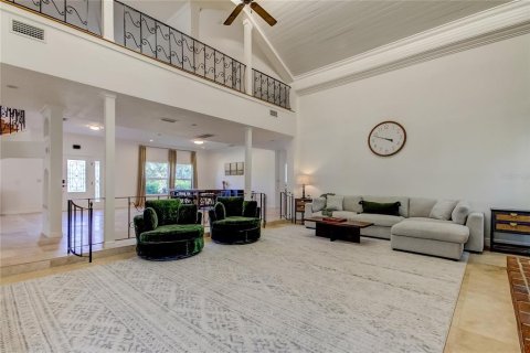 House in Dunedin, Florida 5 bedrooms, 587.98 sq.m. № 1750659 - photo 12