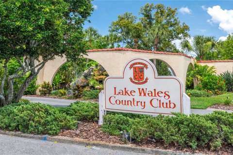 Condo in Lake Wales, Florida, 2 bedrooms  № 1736948 - photo 23