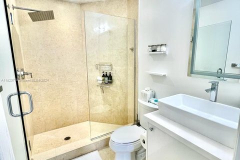 Снять в аренду кондоминиум в Авентура, Флорида 3 спальни, 148.64м2, № 2034648 - фото 14