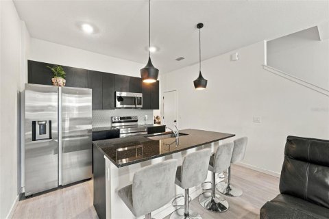 Touwnhouse à vendre à Kissimmee, Floride: 3 chambres, 126.35 m2 № 2425820 - photo 12