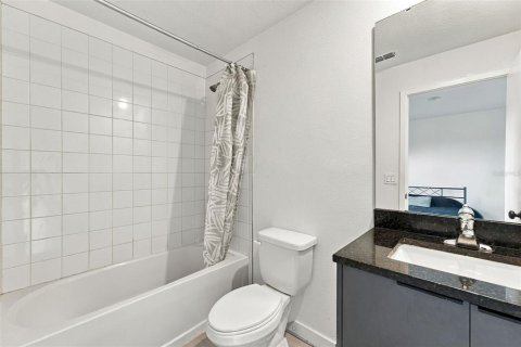 Touwnhouse à vendre à Kissimmee, Floride: 3 chambres, 126.35 m2 № 2425820 - photo 20
