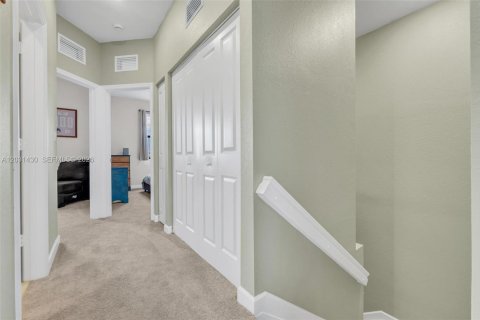 Adosado en alquiler en Miami, Florida, 3 dormitorios, 123.65 m2 № 2084996 - foto 25
