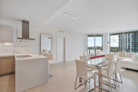 Copropriété à vendre à North Miami Beach, Floride: 2 chambres, 159.61 m2 № 1994669 - photo 15