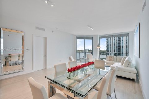 Copropriété à vendre à North Miami Beach, Floride: 2 chambres, 159.61 m2 № 1994669 - photo 12