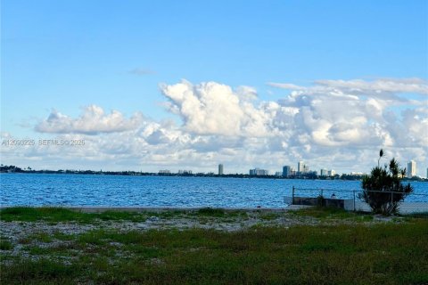Land in Miami, Florida № 2381698 - photo 8