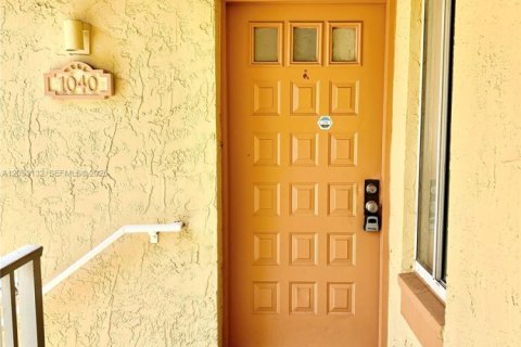 Condo in Coral Springs, Florida, 2 bedrooms  № 2263056 - photo 7