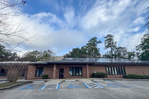 Immobilier commercial à Gainesville, Floride № 2128584