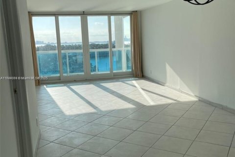 Condominio en venta en Miami Beach, Florida, 1 dormitorio, 84.54 m2 № 1739683 - foto 20