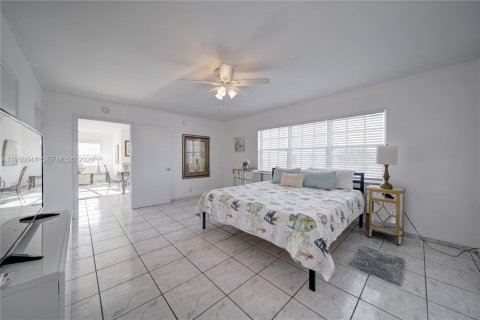 Appartement à louer à Fort Lauderdale, Floride: 1 chambre, 88.26 m2 № 2079448 - photo 13