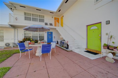 Appartement à louer à Fort Lauderdale, Floride: 1 chambre, 88.26 m2 № 2079448 - photo 3