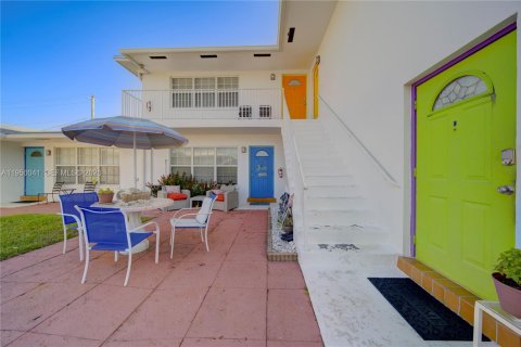 Appartement à louer à Fort Lauderdale, Floride: 1 chambre, 88.26 m2 № 2079448 - photo 2