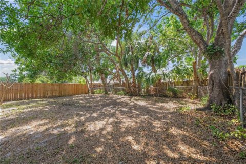 Casa en venta en Sarasota, Florida, 3 dormitorios, 99.41 m2 № 1895051 - foto 16