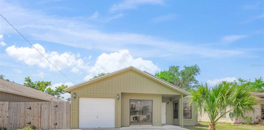 Casa en Sarasota, Florida 3 dormitorios, 99.41 m2 № 1895051