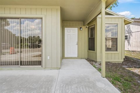Casa en venta en Sarasota, Florida, 3 dormitorios, 99.41 m2 № 1895051 - foto 2