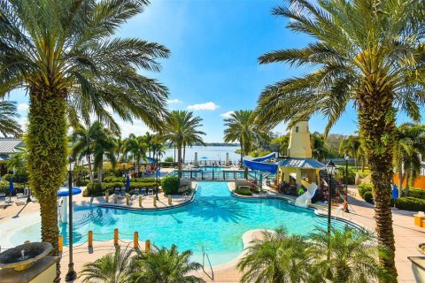 Villa ou maison à vendre à Apollo Beach, Floride: 3 chambres, 182.09 m2 № 2096304 - photo 4