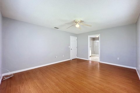 Villa ou maison à vendre à Poinciana, Floride: 4 chambres, 164.99 m2 № 2147925 - photo 6