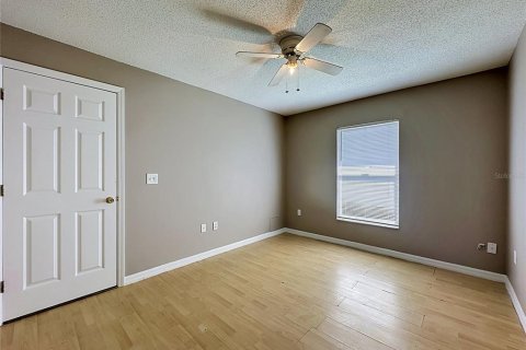 Villa ou maison à vendre à Poinciana, Floride: 4 chambres, 164.99 m2 № 2147925 - photo 19