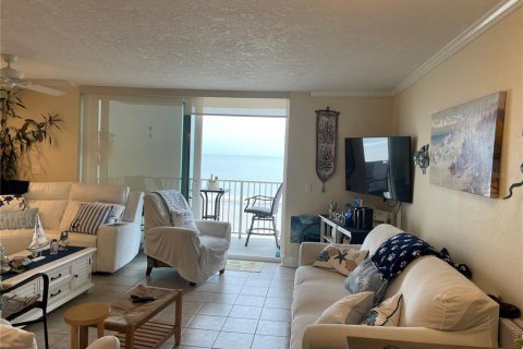 Condominio en venta en Indian Shores, Florida, 1 dormitorio, 69.68 m2 № 2423812 - foto 12
