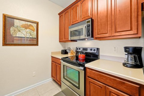 Condo in Orlando, Florida, 3 bedrooms  № 1640489 - photo 10