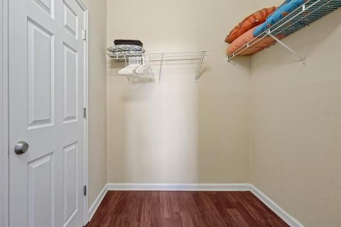 Condo in Orlando, Florida, 3 bedrooms  № 1640489 - photo 21