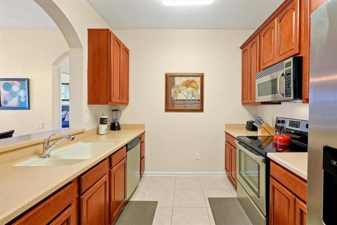 Condo in Orlando, Florida, 3 bedrooms  № 1640489 - photo 9