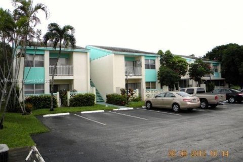 Copropriété à vendre à Lauderhill, Floride: 1 chambre, 74.32 m2 № 2016636 - photo 8