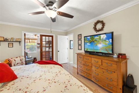 House in North Fort Myers, Florida 3 bedrooms, 144.93 sq.m. № 1649807 - photo 23