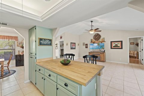 House in North Fort Myers, Florida 3 bedrooms, 144.93 sq.m. № 1649807 - photo 11